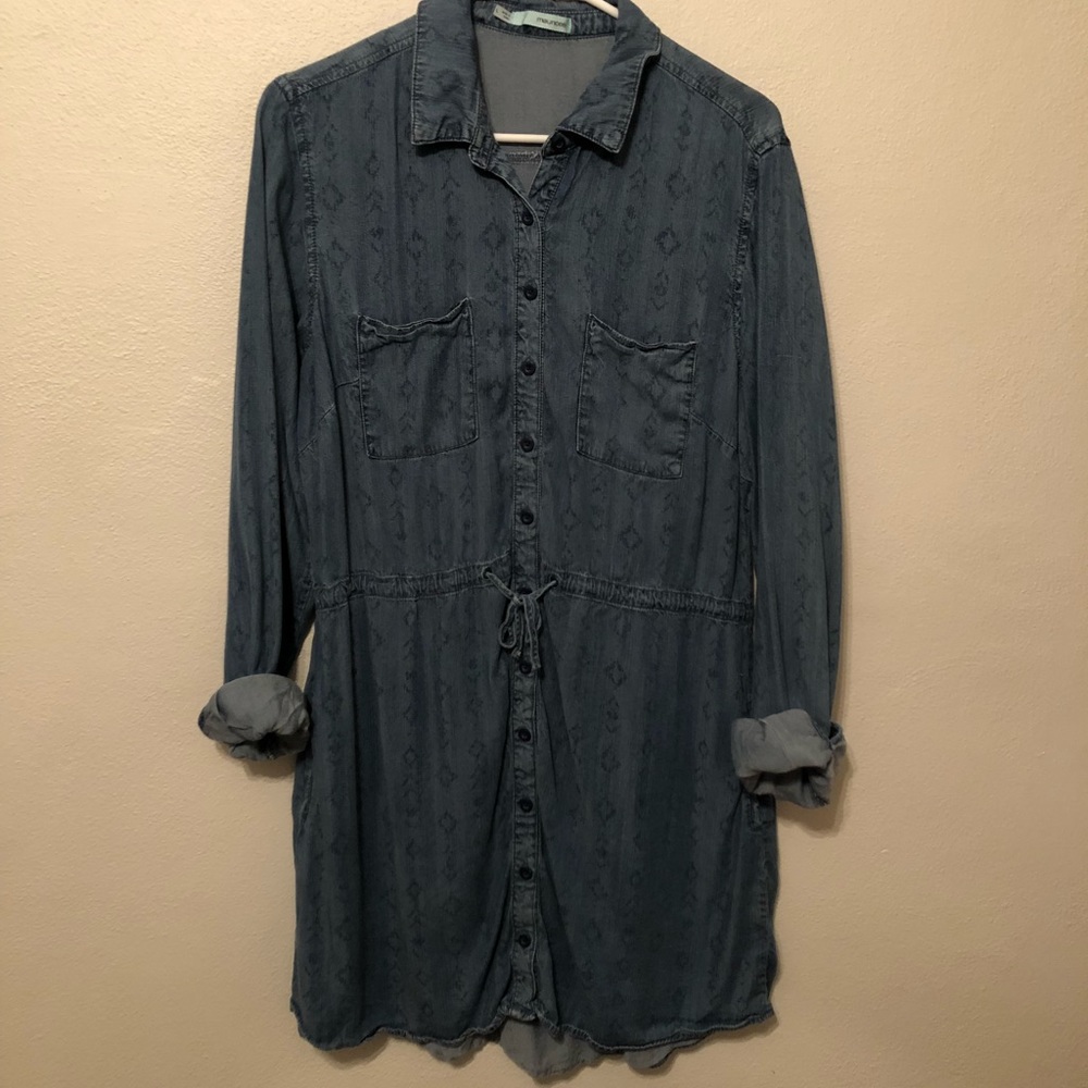 Chambray dress with pockets
